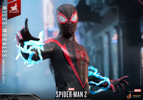 Marvel S Spider Man 2 Video Game Hot Toys Spider Man And Miles Morales The Toyark News
