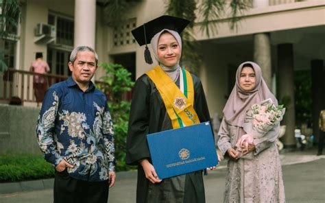 Wisuda Program Sarjana Program Studi Biologi Mahasiswa Fastrack Program