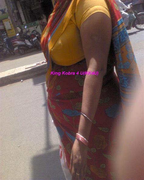 Hot Indian Aunty Side Boobs Indian Aunty Blouse Photos
