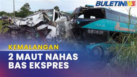 Kemalangan Maut Kereta Bertembung Bas Ekspres Youtube