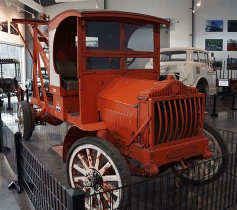 Chicago Derrick Truck - National Museum of Transportation