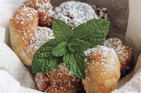 Doughnut Holes Recipe | Bakepedia