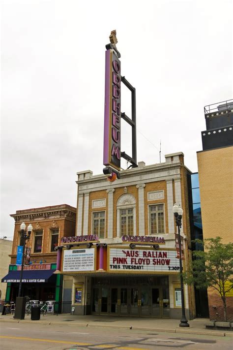 downtown minneapolis movie theaters - At The Station Bloggers Image Library