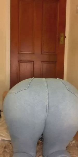 Lecture Hall Is Hella Hot Had To Cool Down Somehow Reddit NSFW