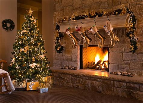 Trending Christmas Decoration Ideas: Themes, Eco-Friendly Decor, DIY ...