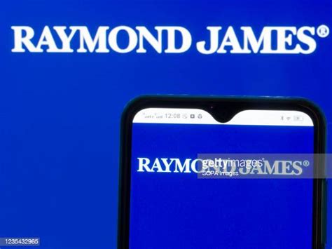 Raymond James Financial Photos and Premium High Res Pictures - Getty Images