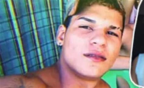 Jovem De 22 Anos é Morto Com Tiro Na Cabeça Enquanto Caminhava Com A