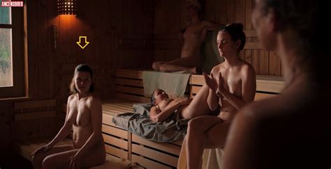 Naked Lilith H Le In Heated A Sauna Session