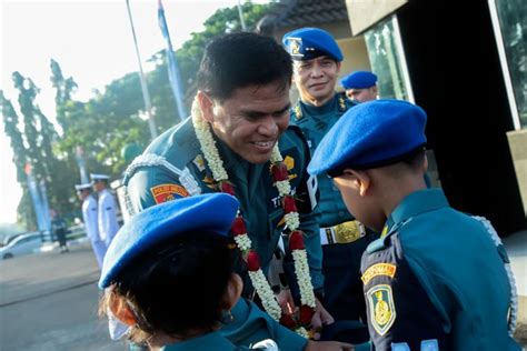 Foto Ksal Muhammad Ali Diangkat Jadi Warga Kehormatan Polisi Militer Al