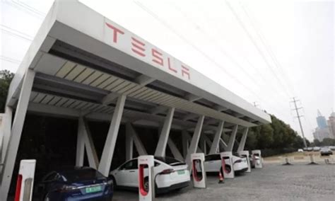 Tesla Recalls More Than 2 Mn Vehicles In US Over Warning Lights Issue