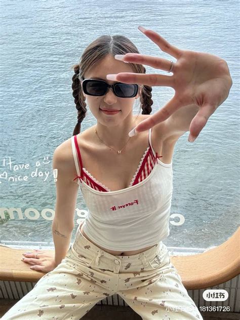 Chi C O Hot Nh T H N Y Ho Ra L C A M T Local Brand Trung H I Con G I Vi T Di N M M H Ng