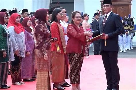 Kpu Ri Lantik Anggota Pada 87 Kpu Kabupaten Kota Di 9 Provinsi Di