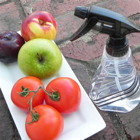 Vinegar-Based Fruit and Veggie Wash Recipe