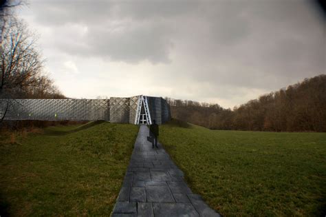 Fort Ancient Museum | Tyler Gentry | Archinect