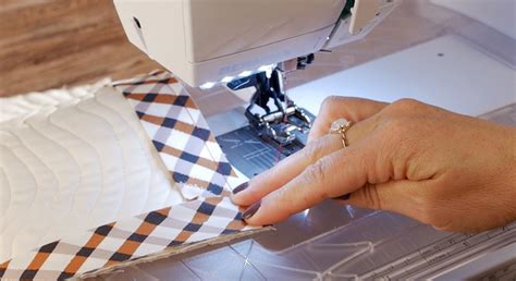 Learn How Easy It Is To Sew Mitered Corners Weallsew