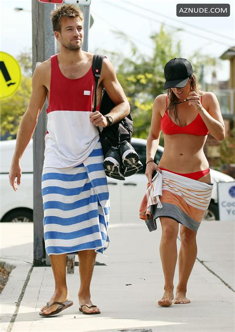 Rachael Gouvignon Sexy Bikini Body With British Boyfriend In Coogee Sydney Aznude