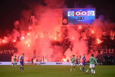 Slobodna Dalmacija Torcida Je Fotografijama S Avanture U Zagrebu