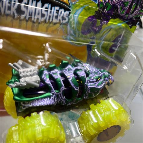 Yahoo オークション Hot Wheels MONSTER TRUCKS A ホットウィール
