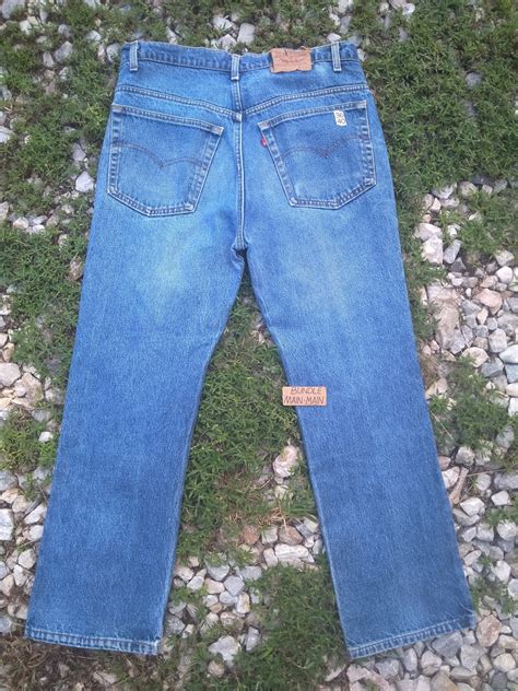 Bundle Main Main: VINTAGE LEVIS 517 SINGLE R
