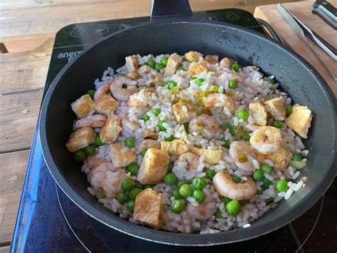 V Deo Receta Arroz Tres Delicias Con Gambas F Cil De Hacer