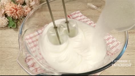 Рецепт очень вкусного пирога: с бисквитным тестом и нежной начинкой ...