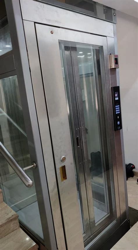 Manual Glass Passenger Elevator Without Machine Room Maximum Speed 1 M Sec At Rs 820000 In