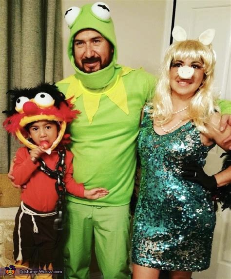 The Muppets Family Costume | Creative DIY Ideas