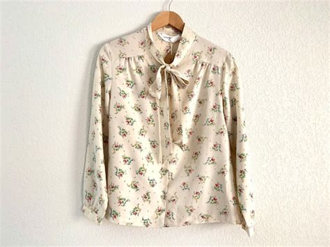 Vintage S Lady Arrow Floral Pussy Bow Blouse Size Large Etsy
