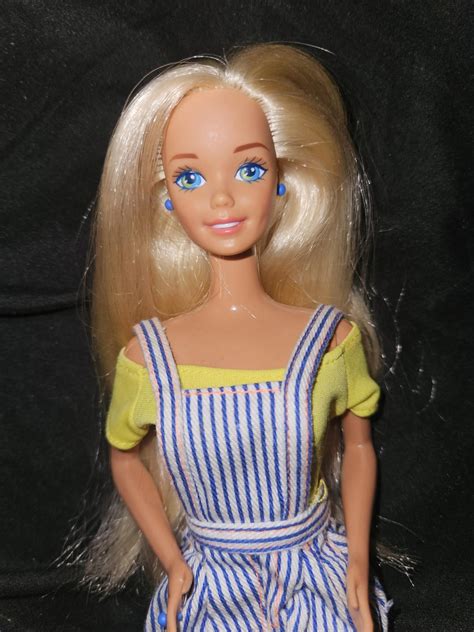 I Need Help Identifying This Barbie Rdolls