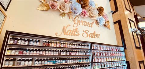 Salon | Grand nails salon | United States