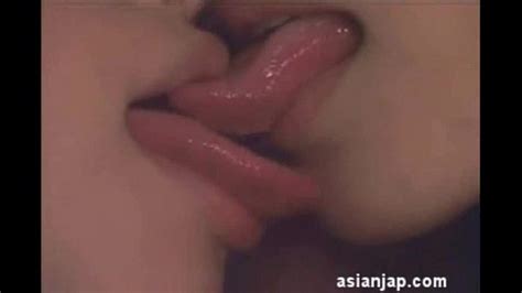 Lesbianas Japonesas Beso 21 XVIDEOS