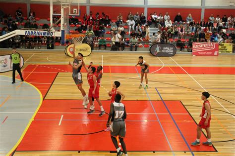 Sele O Sub Masculinos Dia Festa Do Basquetebol Juvenil Albufeira