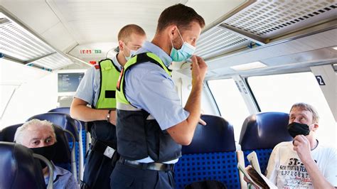 Lauterbach Ab 2 Februar Keine Maskenpflicht Mehr Im Fernverkehr