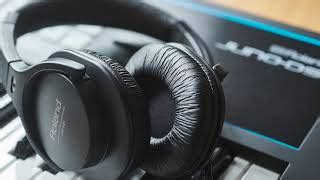 ROLAND RH-5 - купить в Музторге недорого: студийные/мониторные наушники ...