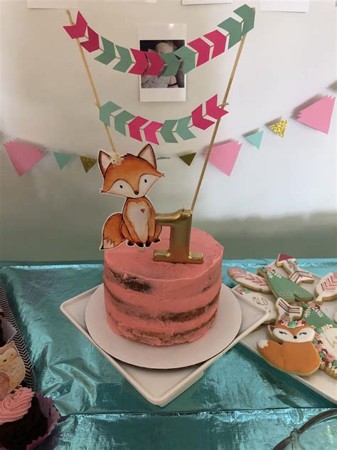 My First Naked Cake That I Made For My Daughters St Birthday R Cakes