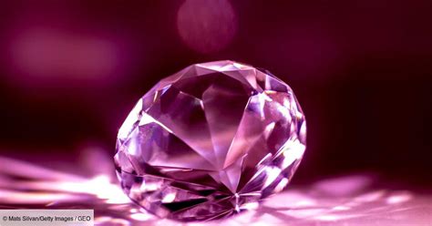 Un Diamant Rose Exceptionnel Pourrait Tre Vendu Plus De Millions