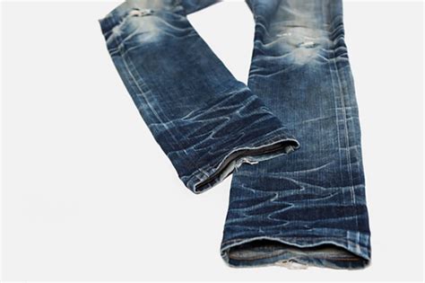 Naked and Famous Denim 裸女台灣獨家代理