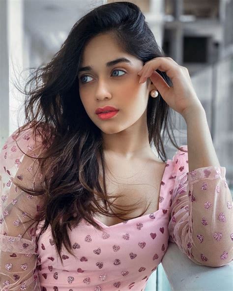 Tiktok Star Jannat Zubair Is Glowing All The More During Lockdown