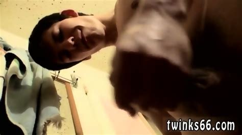 Boy Self Pissing Gay Pissing After A Good Stroke