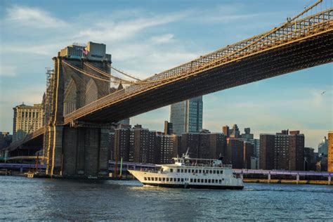 8 Best Dinner Cruises In NYC Right Now - Secret NYC