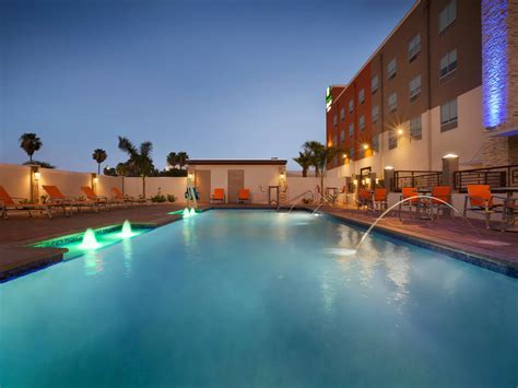 Hotel in McAllen, TX | Holiday Inn Express & Suites McAllen - Medical ...