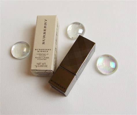 AceSparkleStar Burberry Kisses Lipstick Nude Beige Swatch And Review