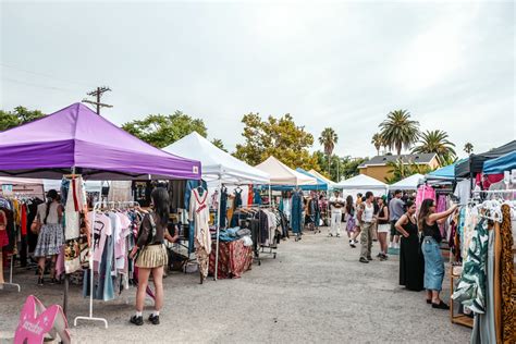 How One Exiled Silverlake Flea Vendor Started Her Own Market Lamag