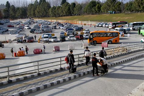 How can a tourist get to a hotel from Kathmandu Airport? - Cordial Trek