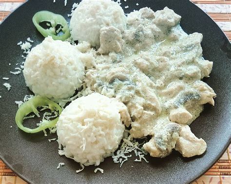 Kuracie prsia so šampiňónmi v syrovo smotanovej recept Gastro