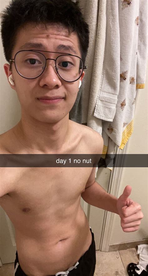 Jachky On Twitter Throwback When I Tried No Nut November Failed In One Day Horny Naked