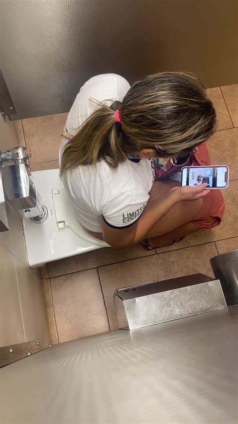 Overstall Latina ThisVid En Anglais