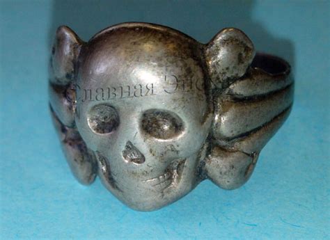 Перстень адамова голова - Антикварный магазин "Славная Эпоха"