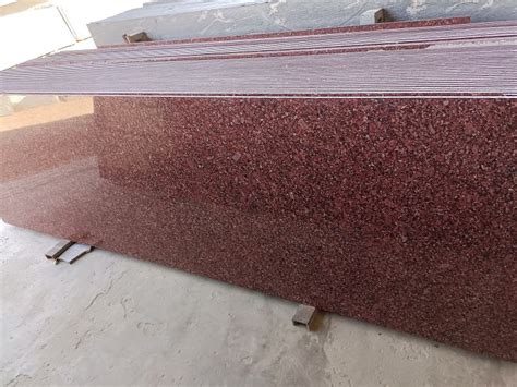 Polished Plain Gem Red Granite Slab For Flooring Shape Rectangular