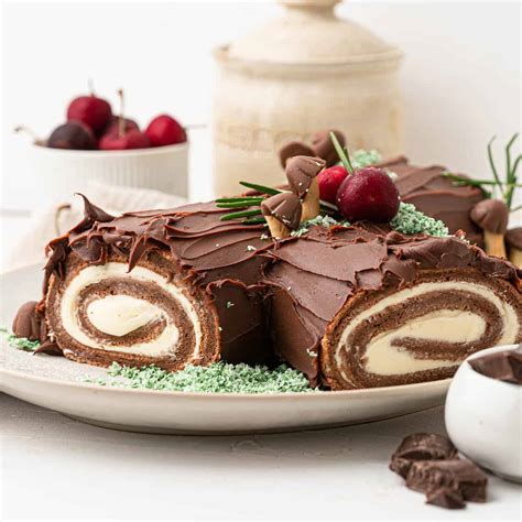 Chocolate Yule Log - Catherine Zhang